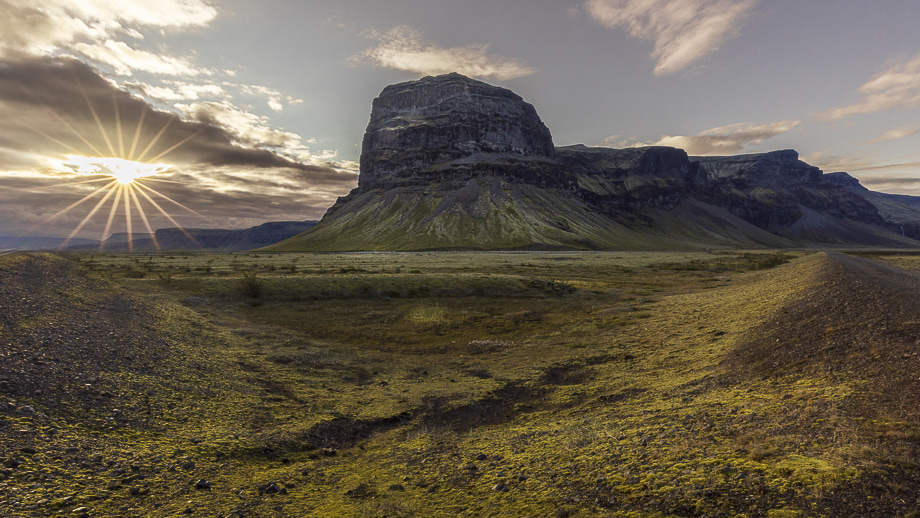 De "Eenzame piek" van IJsland.