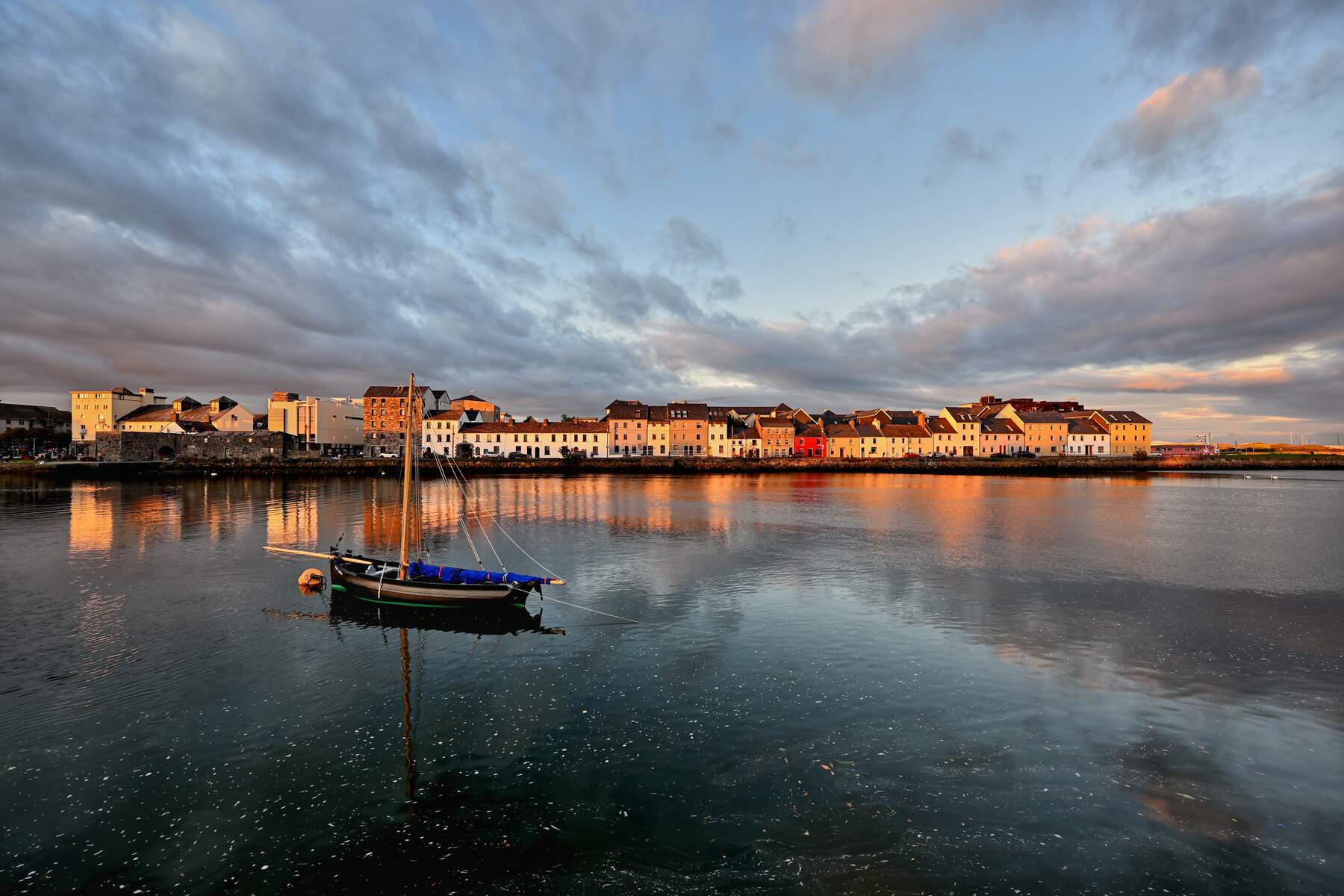 Ierland Galway The Long Walk Claddagh Galway City © Courtesy Chaosheng Zhang 1