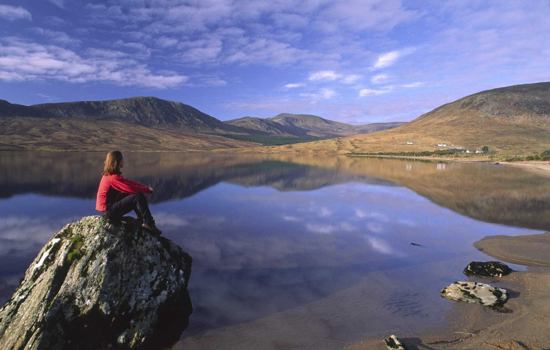 Ierland natuur Mayo Wild Nephin Lough Feeagh Nephin Beg Mountains Co Mayo © Courtesy Gareth McCormack